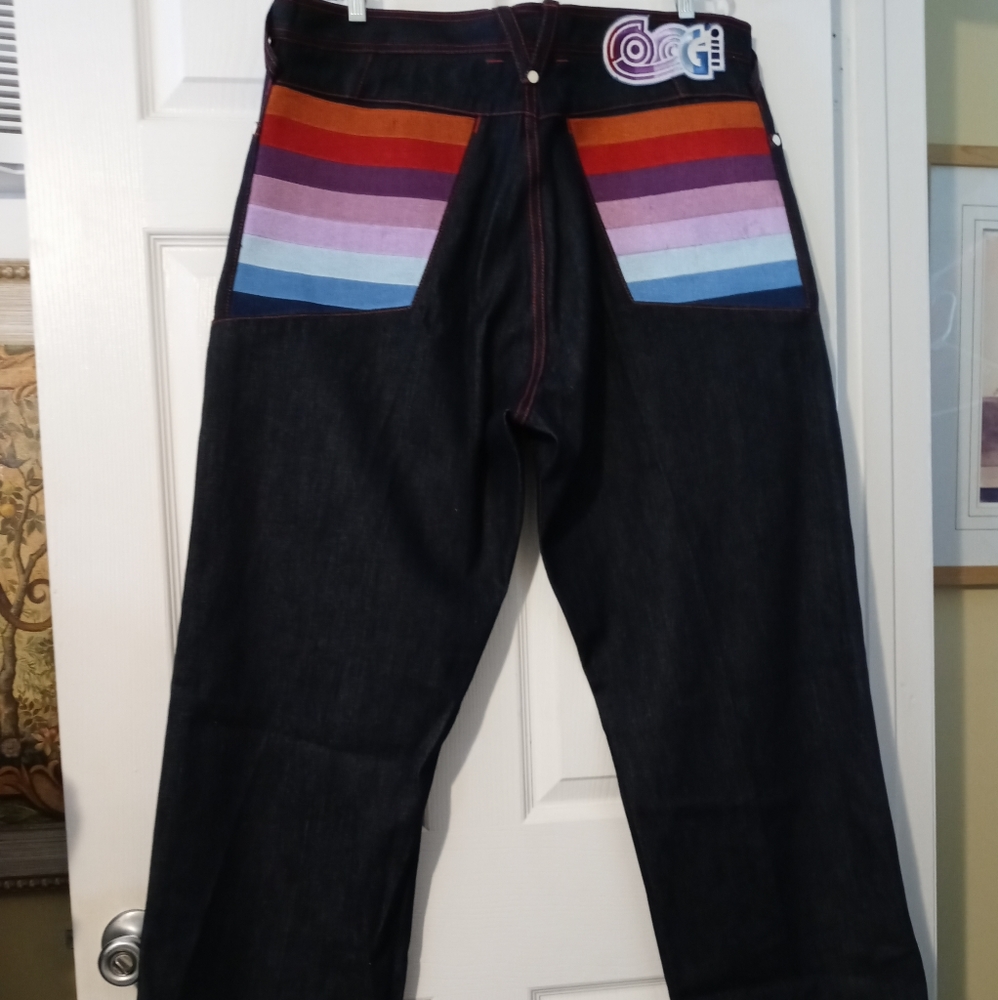 🎁COOGI HIGH QUALITY DESIGNER👖🗻THIS JEAN IS 🆕 NEW!,NICE GIFT. 🎁